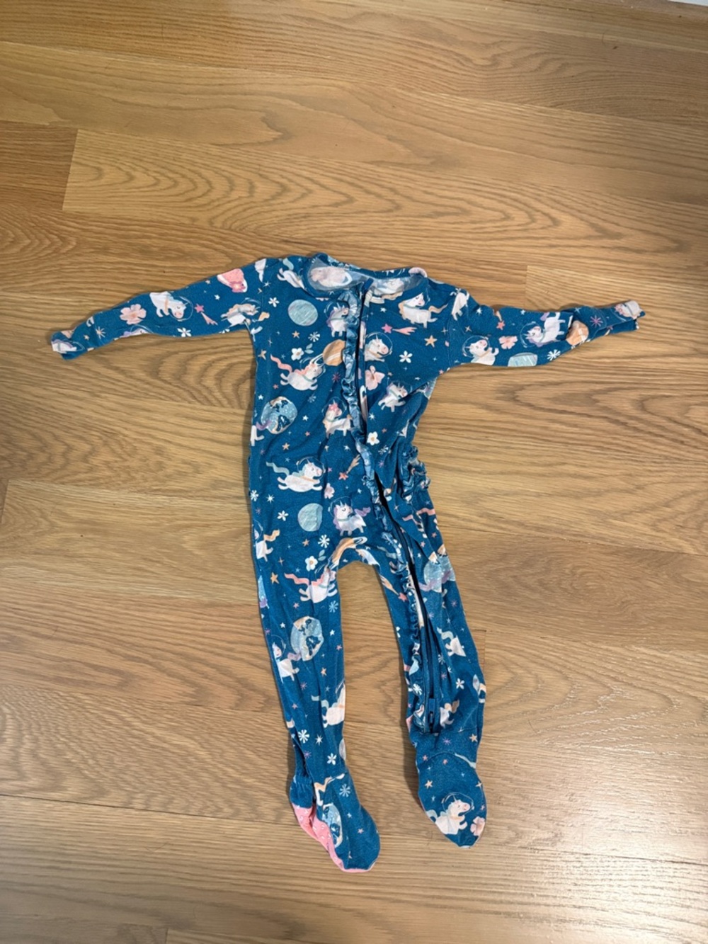 Posh peanut Blue Unicorn One-Piece Pajamas 12-18M
